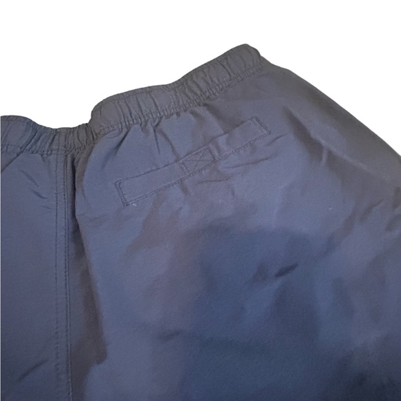 L.L.Bean Navy Nylon Mesh Lined Swim Shorts Mens Large - Picture 8 of 11